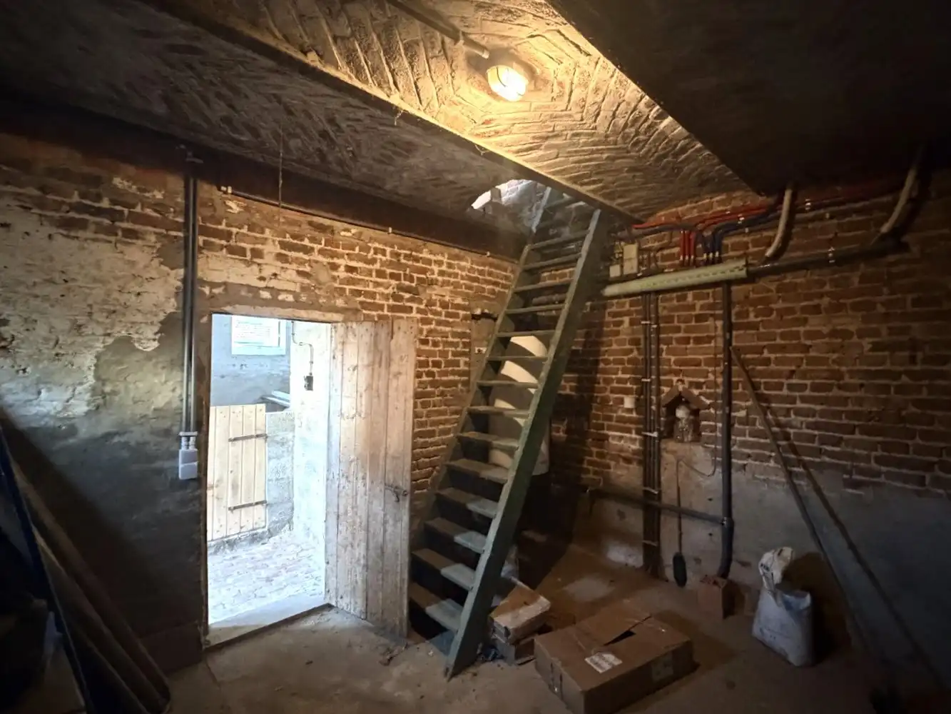 Rustig gelegen, ruime gezinswoning met groot potentieel foto 26