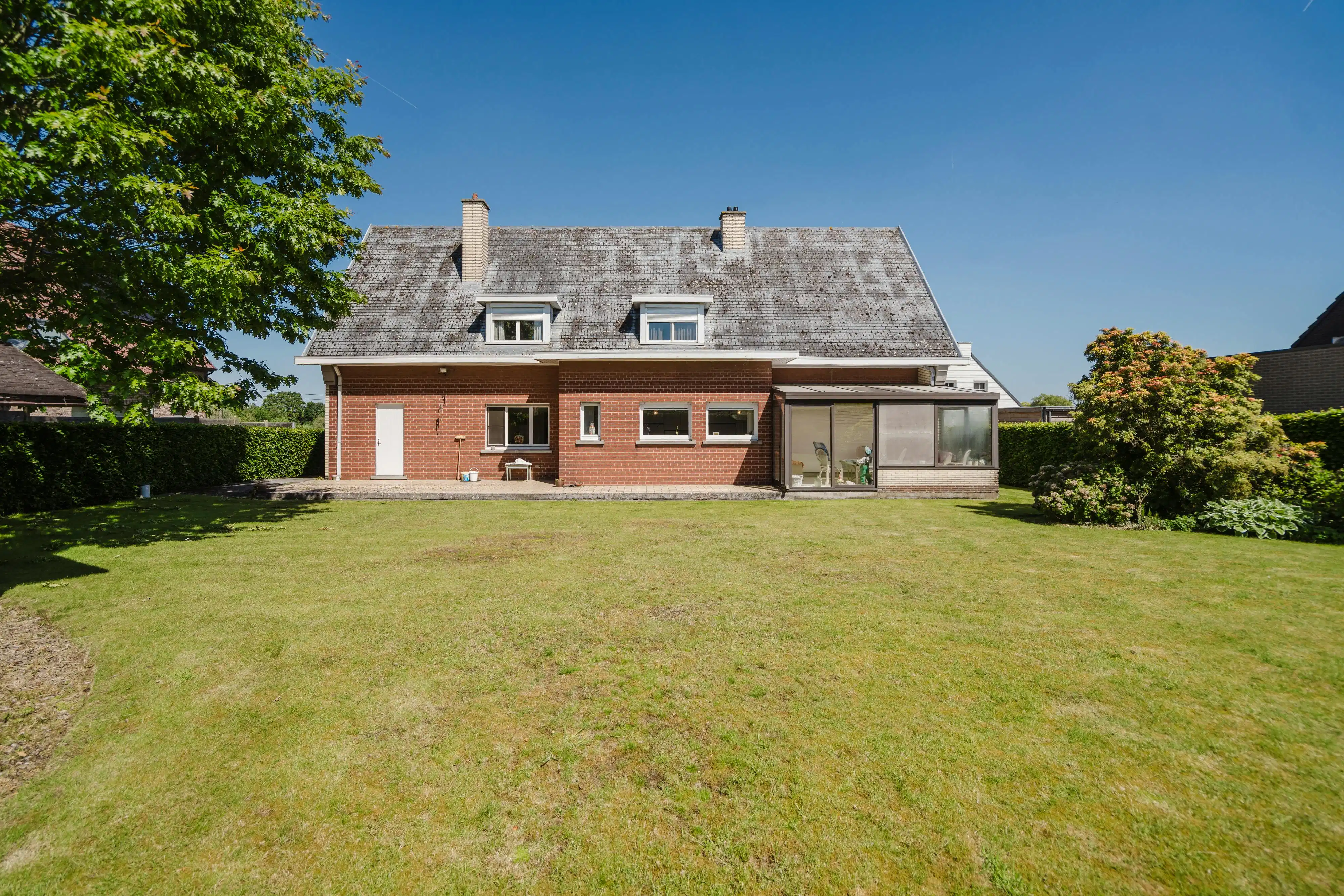 Ruime villa op 1.515 m² met groen verzicht te Otegem foto 7