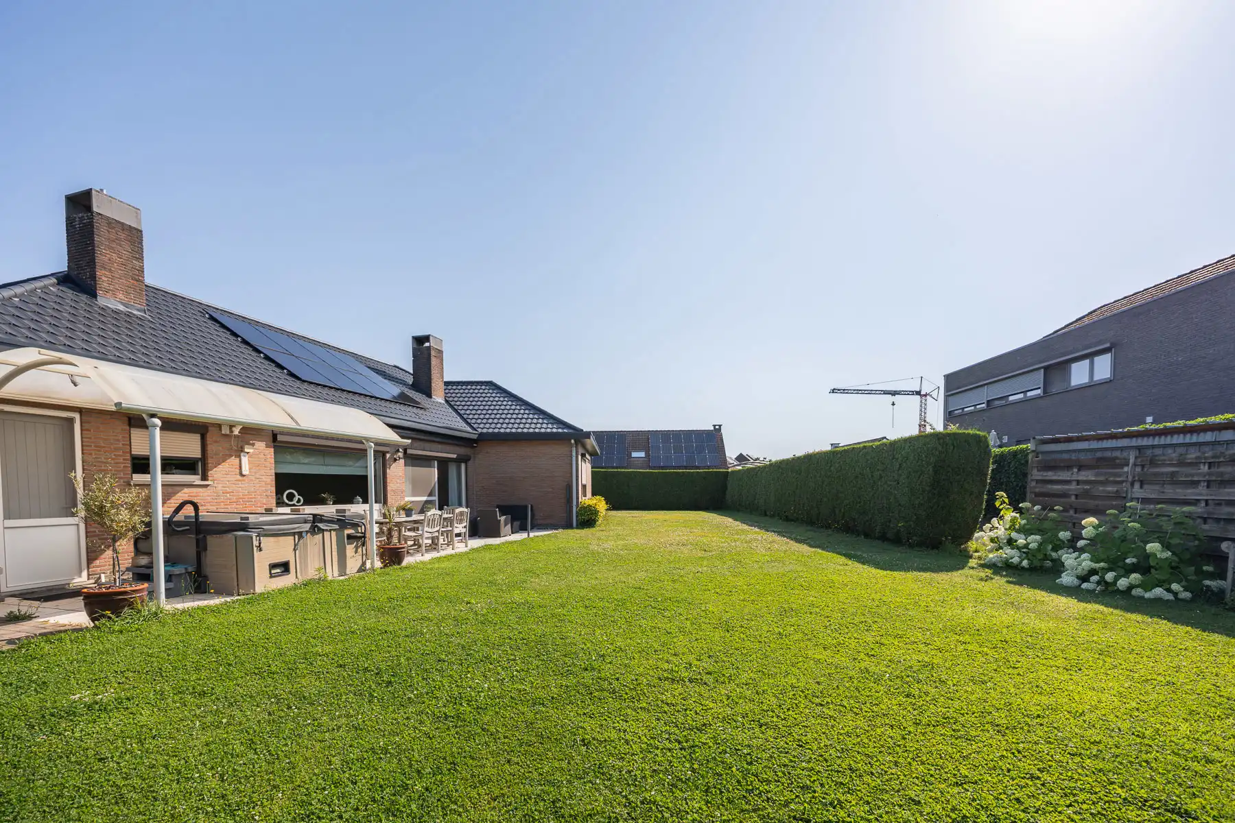 Prachtige, energiezuinige laagbouwvilla met aangename tuin foto 25