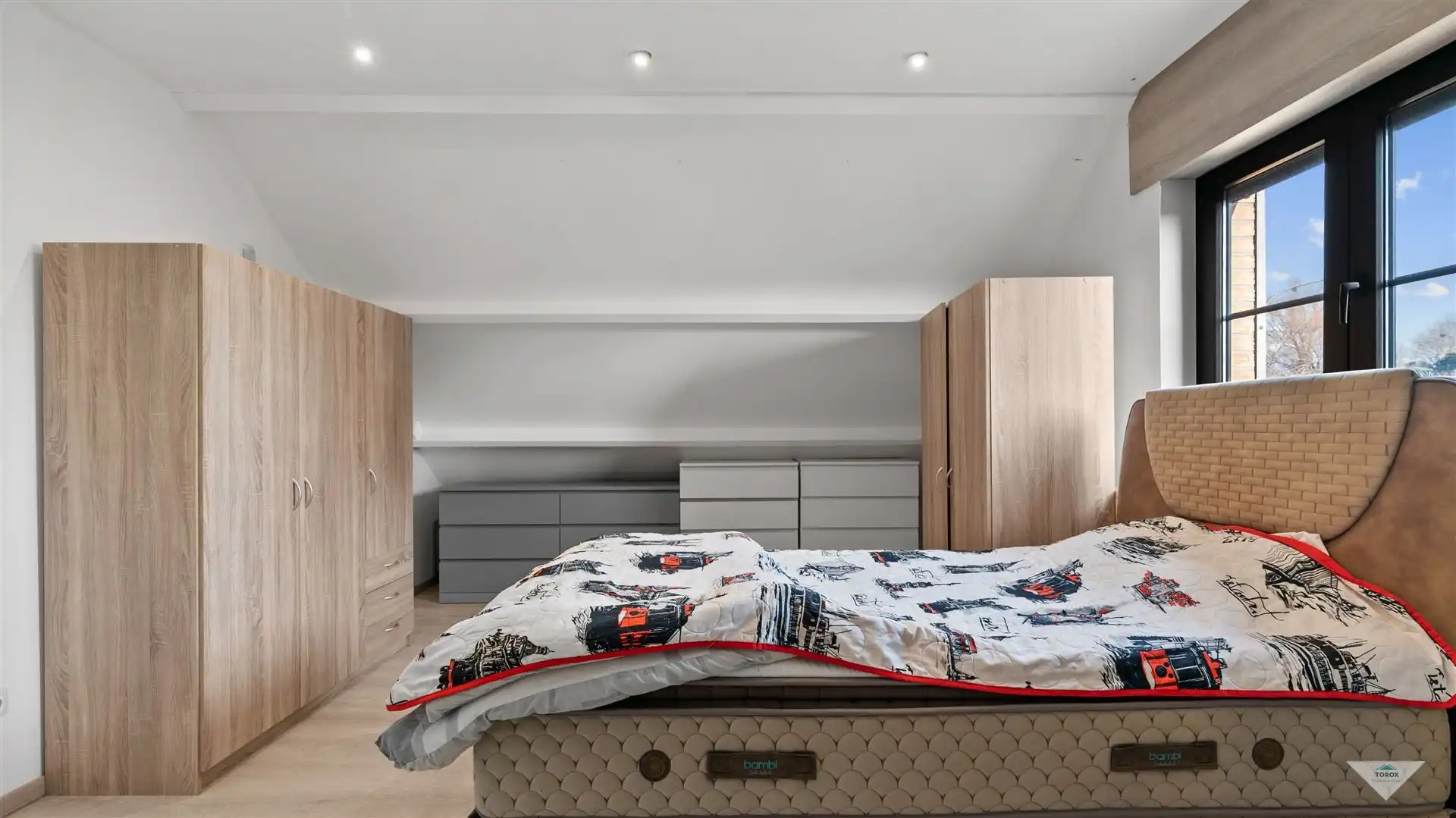 Ruime, instapklare woning met centrale ligging foto 18