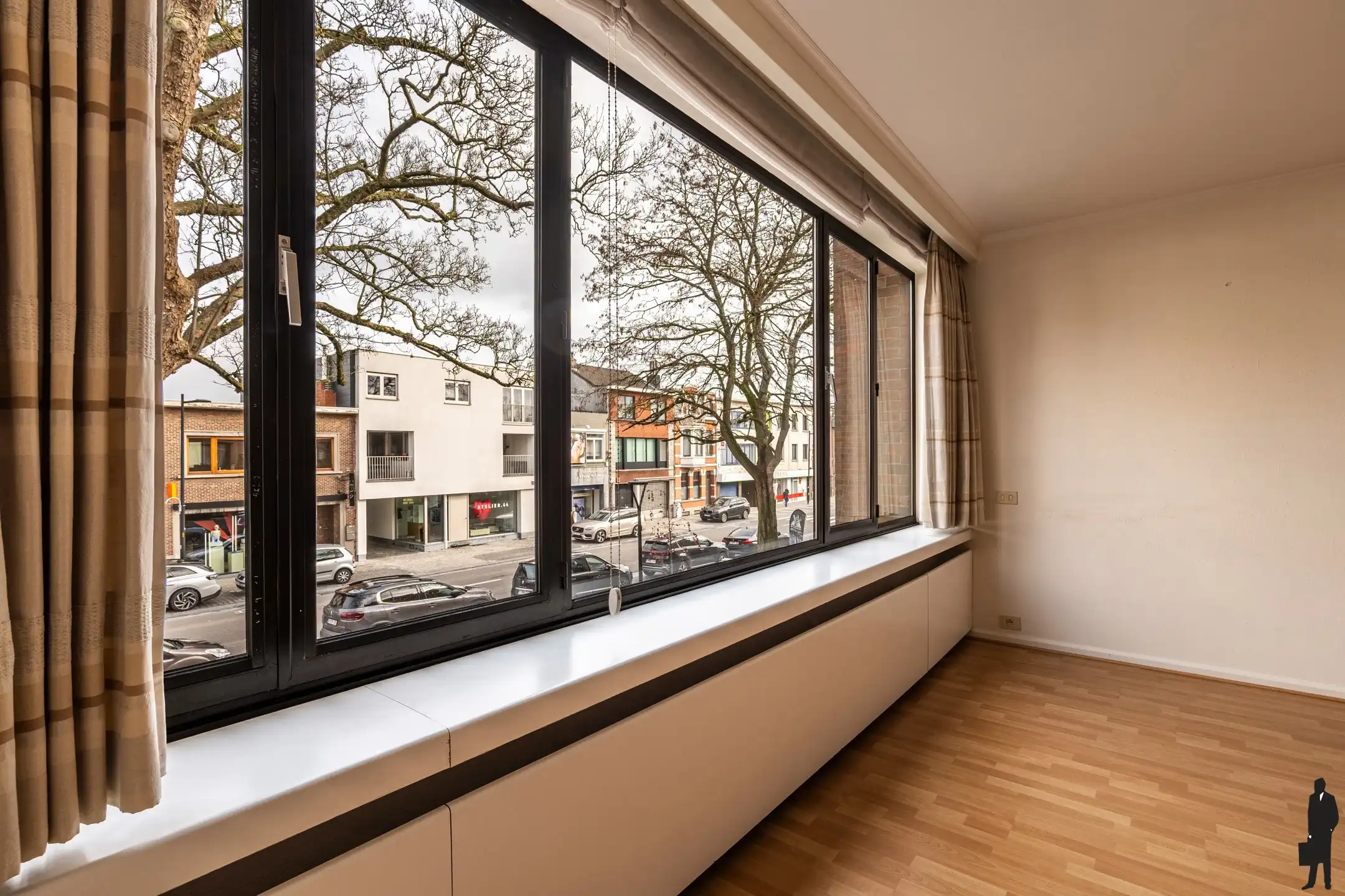 3 slpk-appartement met dubbele staanplaats in centrum Hove foto 5