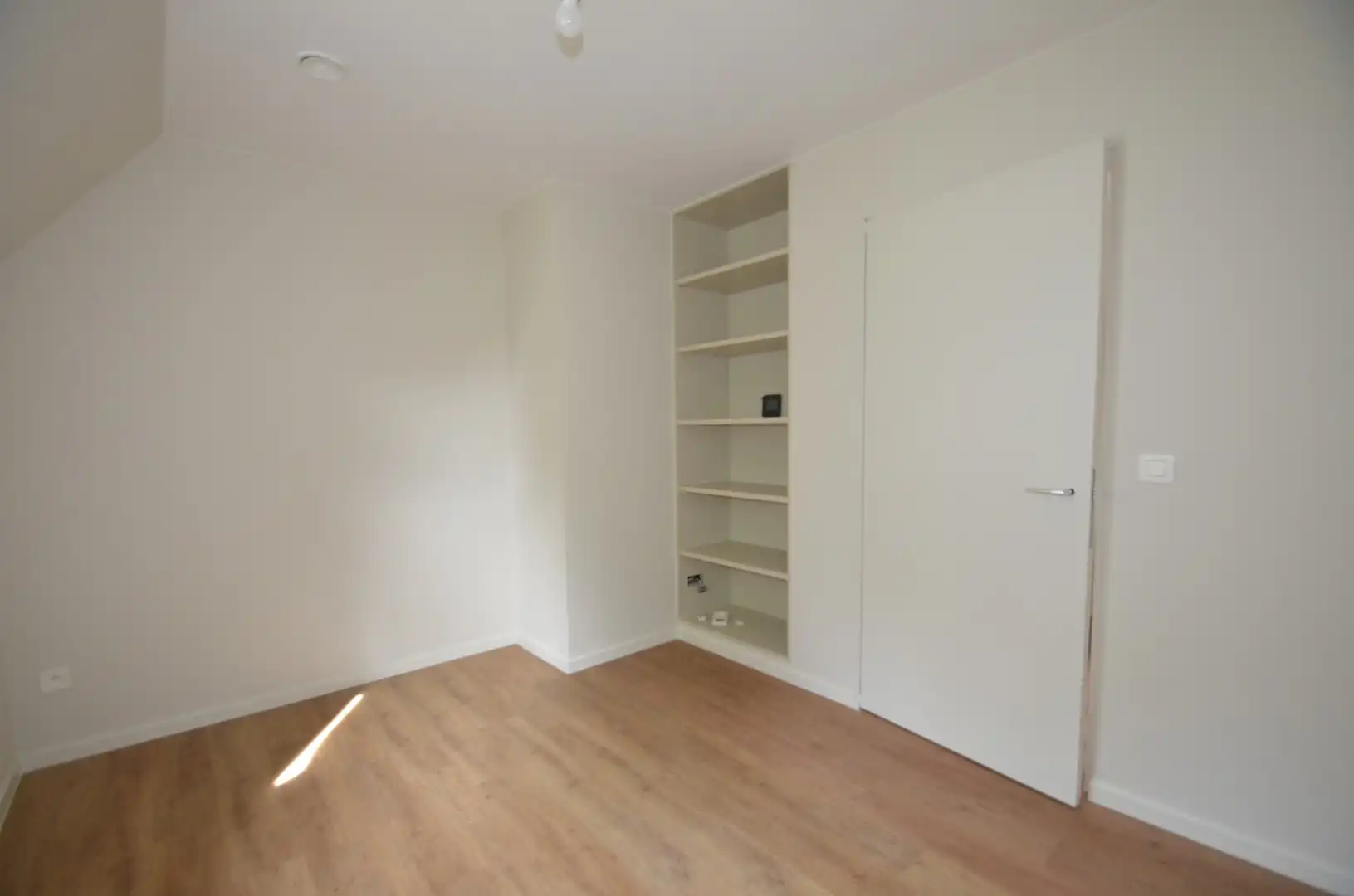 Unieke kans: prachtige nieuwbouwwoning in Lissewege foto 9