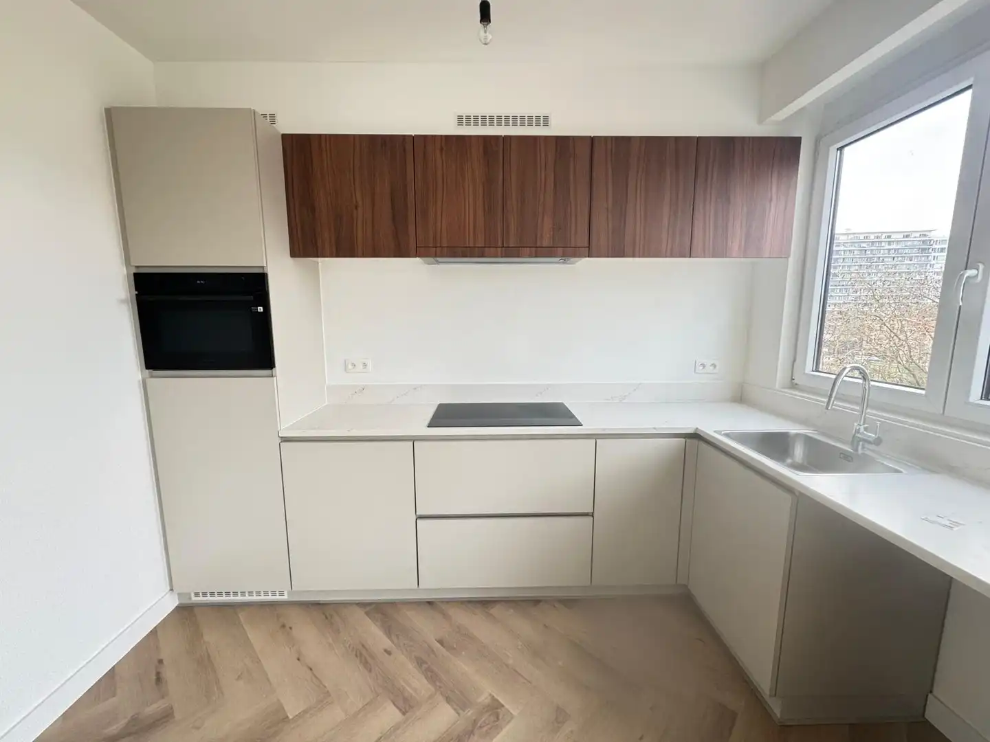 GERENOVEERD APPARTEMENT foto 2