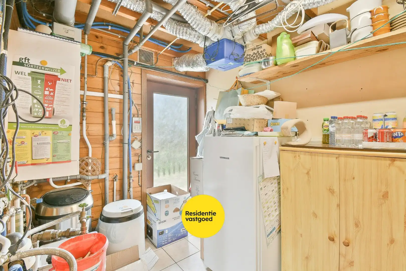 Instapklare woning met 4 slaapkamers, garage en carport foto 23