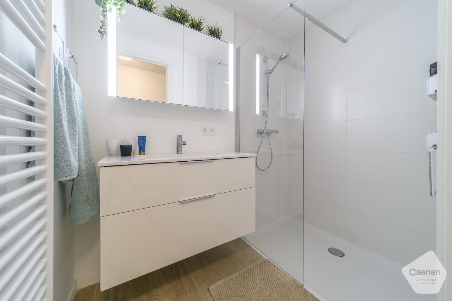 Recent nieuwbouwappartement met 2 slaapkamers op slechts 200m van het strand! foto 11