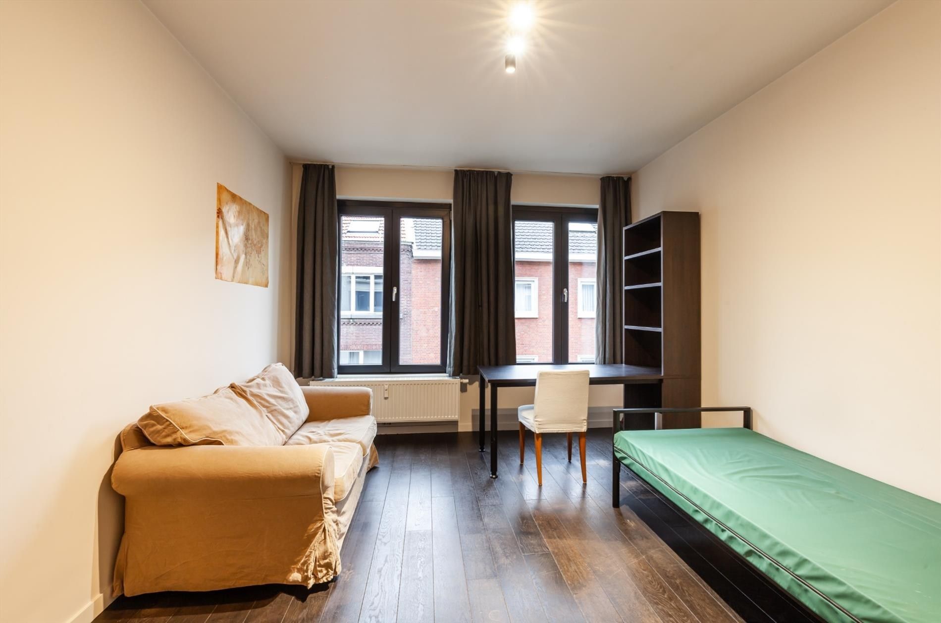 Bemeubelde studio vlakbij Gasthuisberg foto {{pictureIndex}}