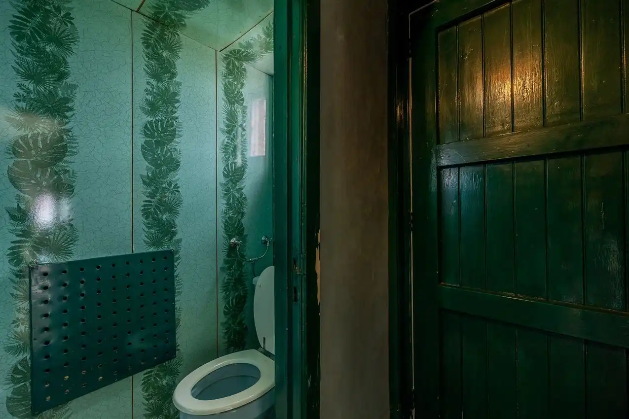 Te renoveren 3slk woning op uitzonderlijk perceel van 34 are  foto 45