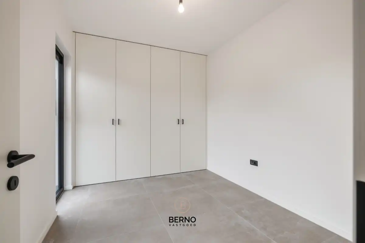 Nieuwbouwwoning met zuidwestgerichte tuin foto 17