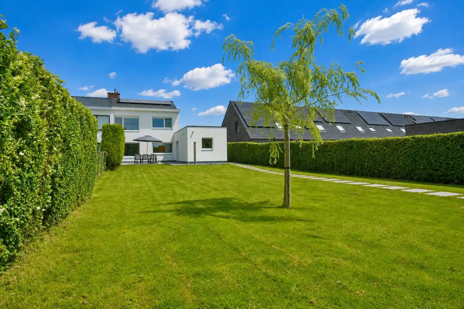 Instapklare woning in een rustige straat! foto 15