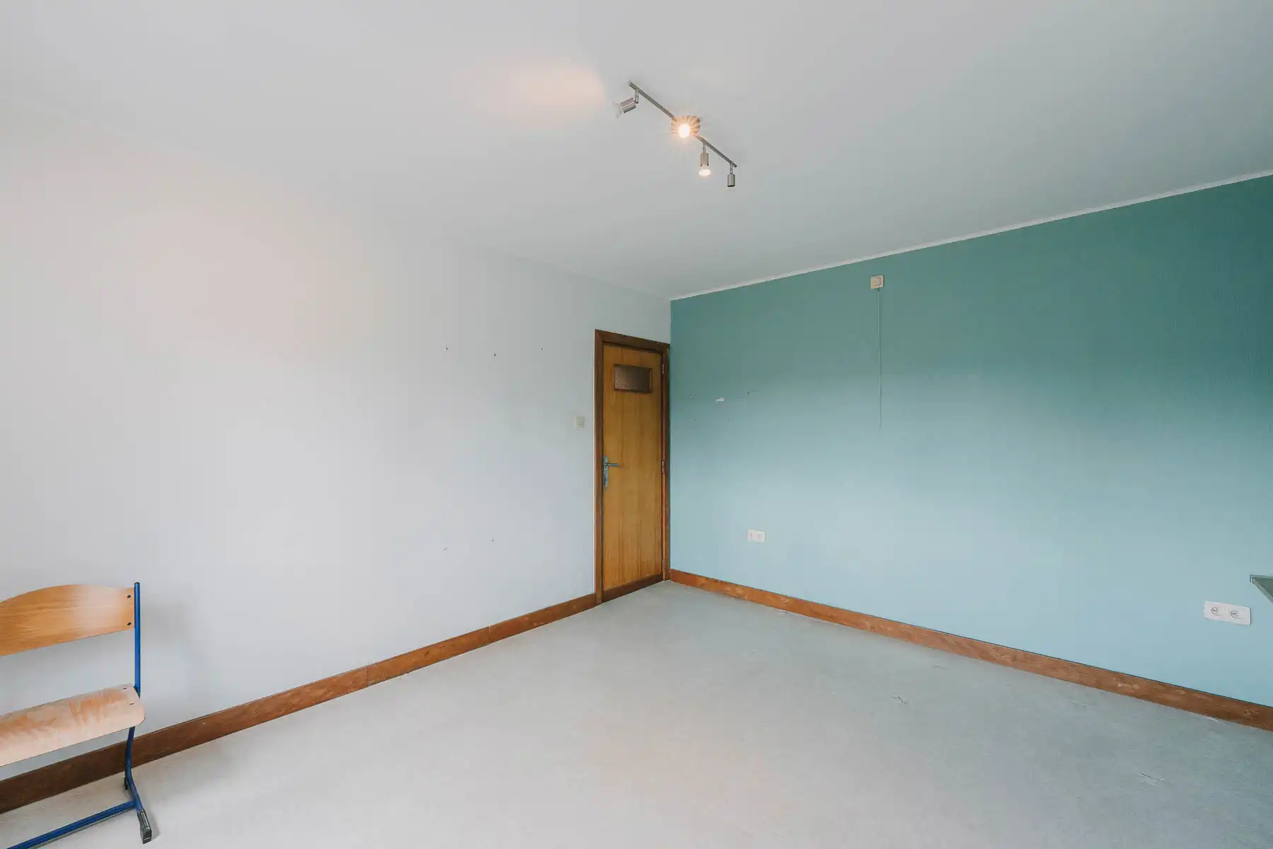 Karaktervolle woning met onderhoudsvriendelijke tuin foto 17