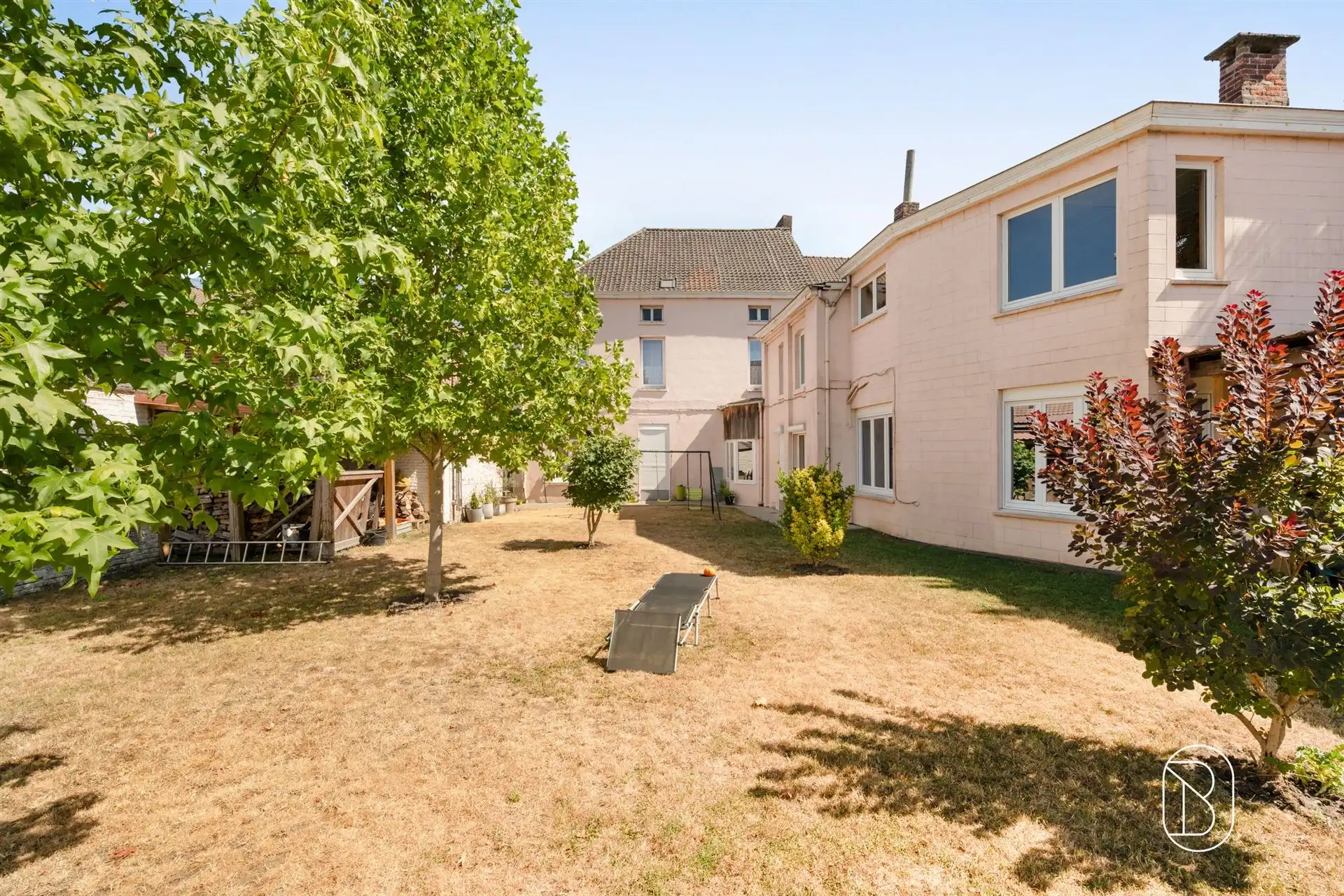 Charmewoning op een perceel van 660m² foto 4