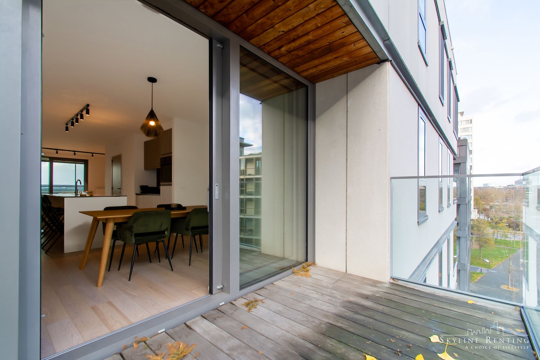 Gezelig lichtrijk gemeubeld 2 kamer app. met 2 TERRASSEN foto 17