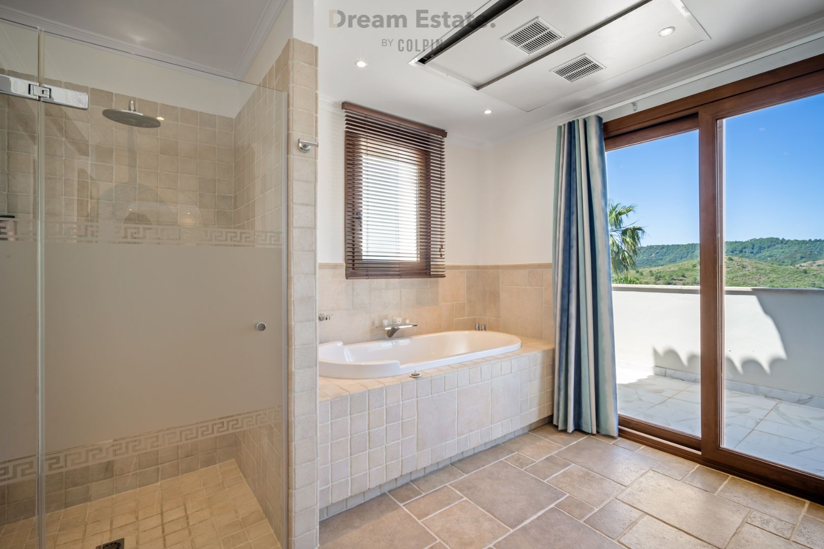 Rustig gelegen Andalusische villa te Monte Mayor met fantastische zichten.&nbsp; foto 17