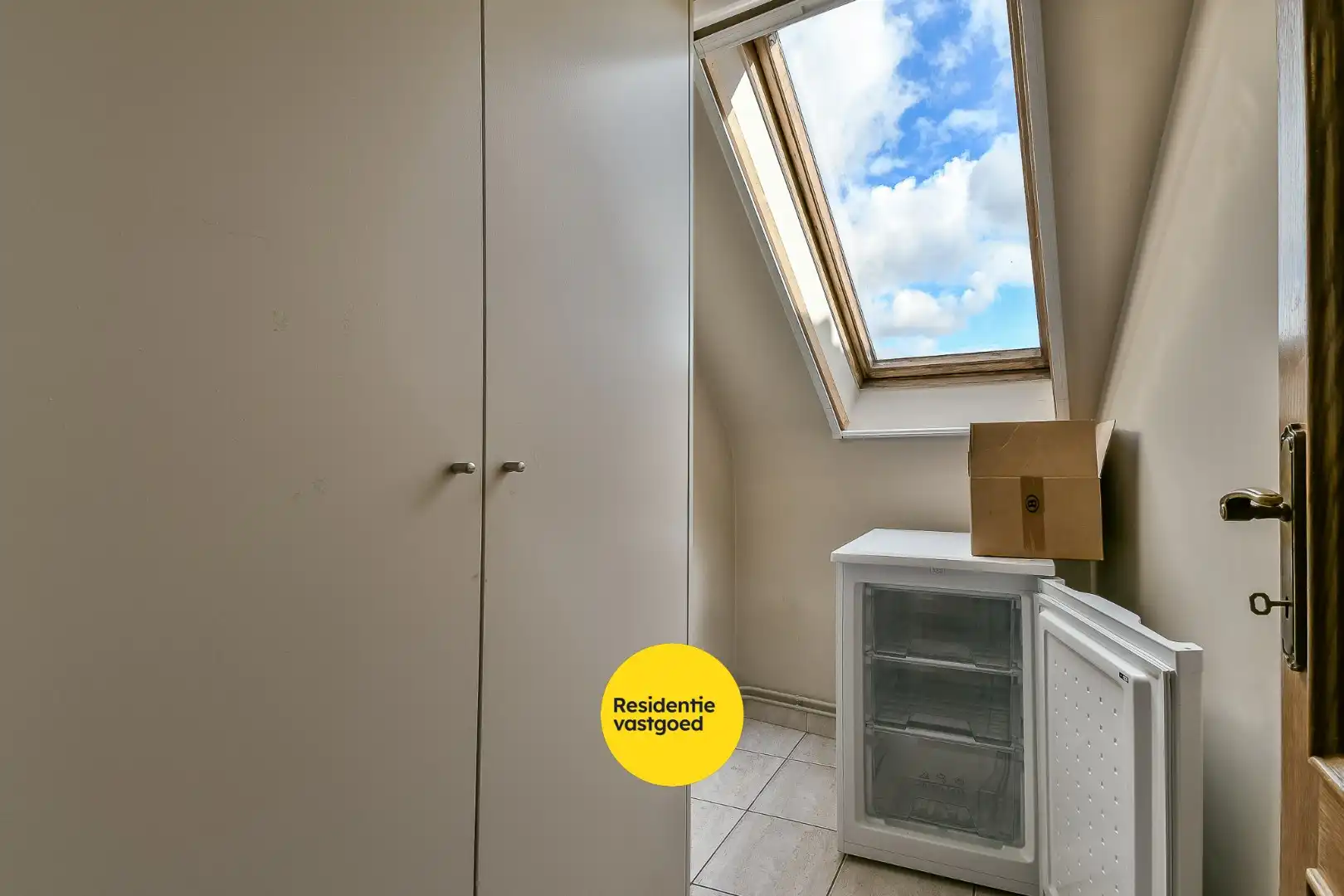 Lichtrijk appartement met 1 slaapkamer op de tweede étage te Westkerke foto 6