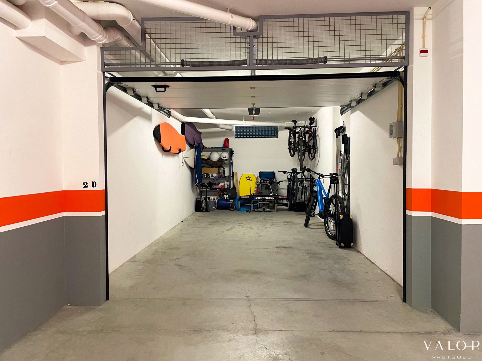 High-end 3 slaapkamer appartemtent met zeezicht en garage foto 18