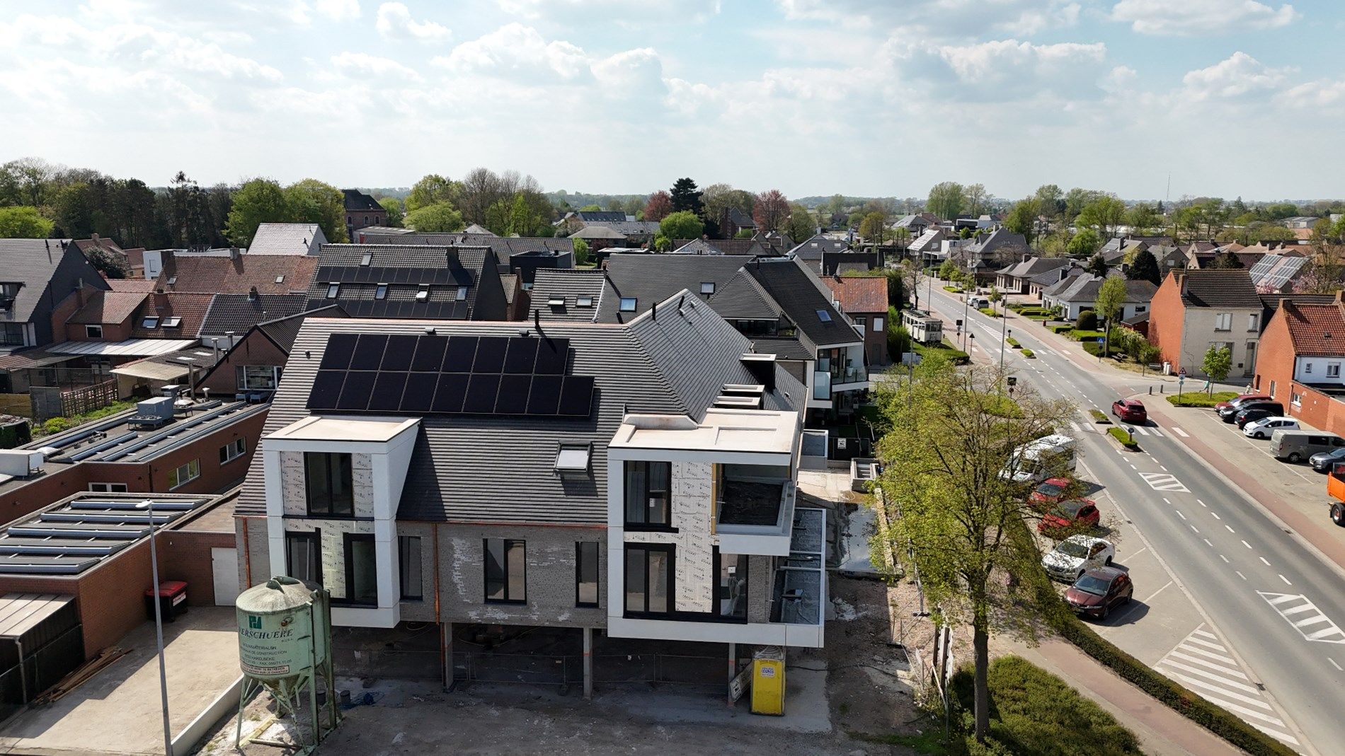 Nieuwbouwappartement met 2 slaapkamers en 2 terrassen in centrum Koekelare  foto 3