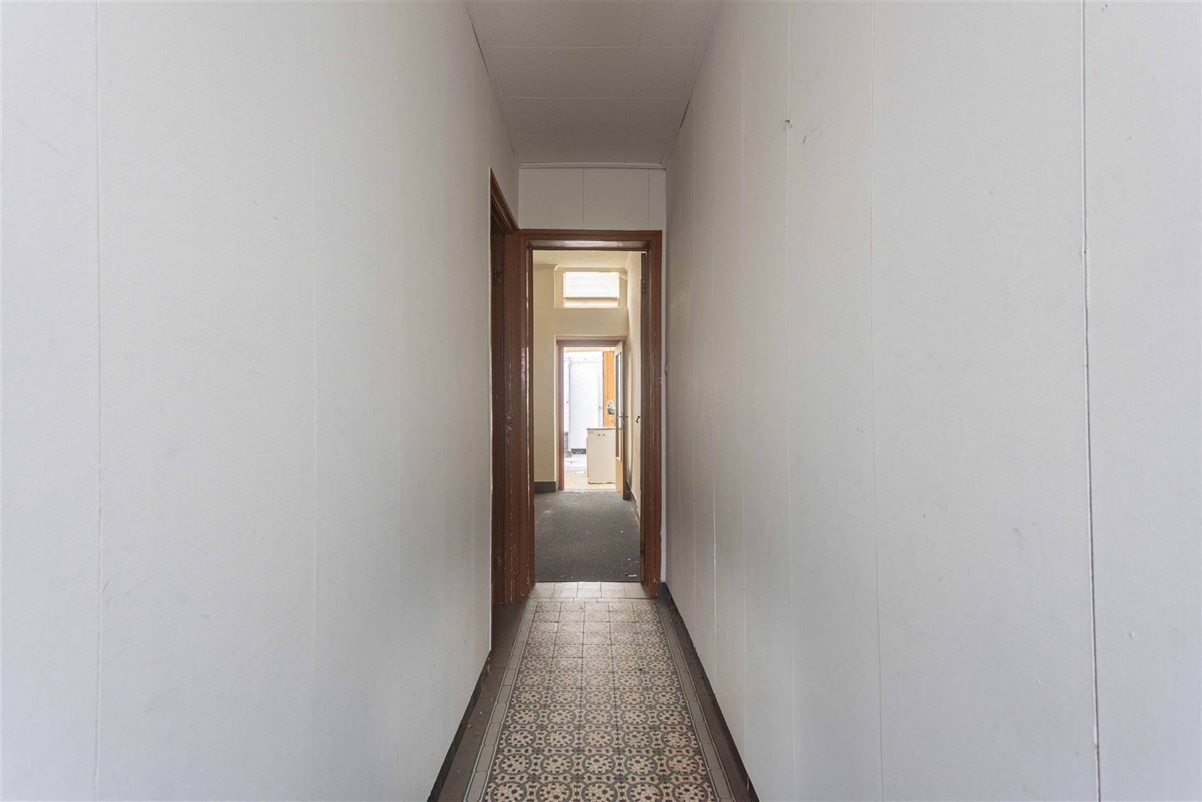 Unieke renovatiekans met 4 slaapkamers nabij centrum Gent foto 6