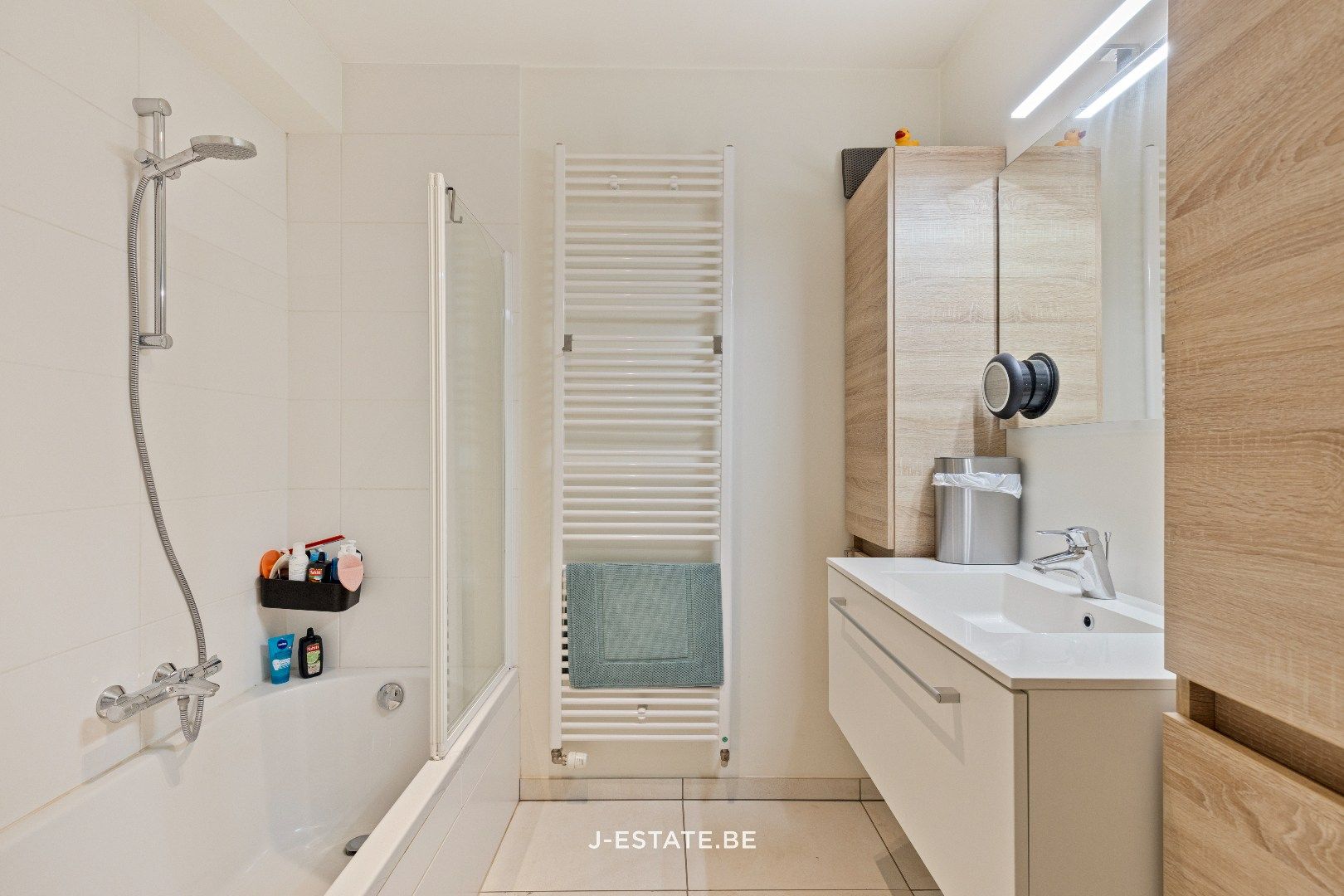Prachtig 2-slaapkamerappartement in Residentie Blasius – Hartje Rumbeke foto 15