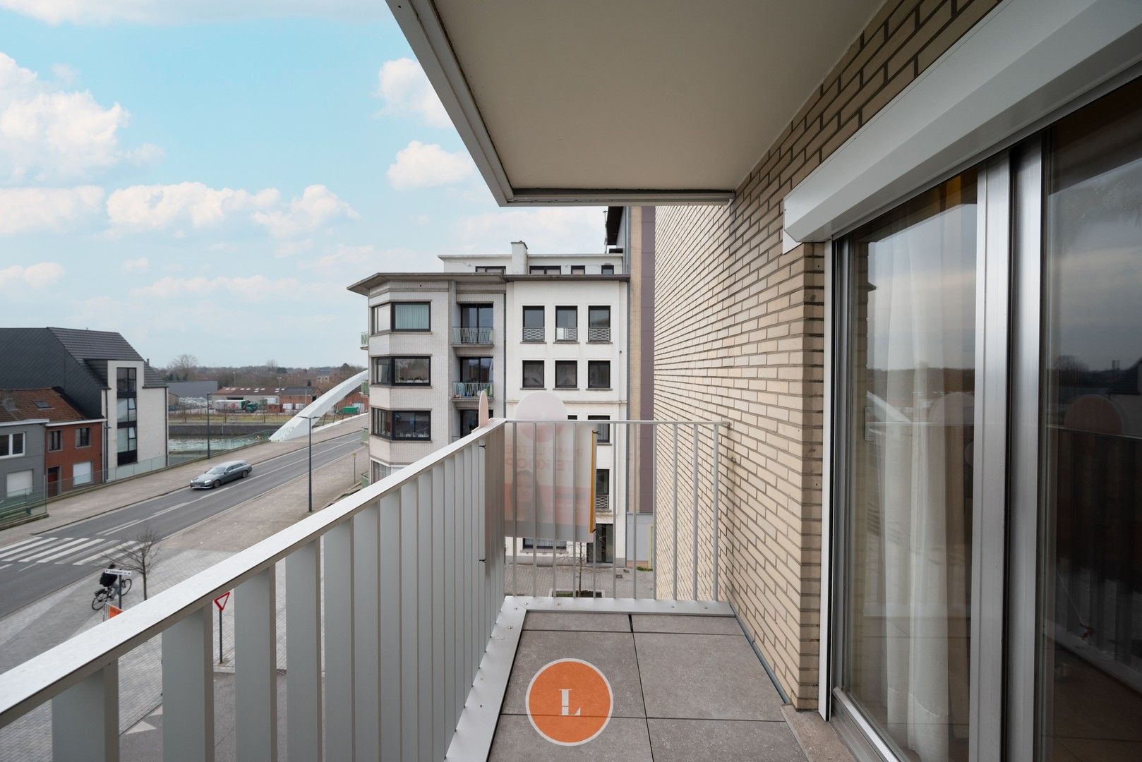 Instapklaar appartement met garage te koop in hartje Harelbeke foto 14