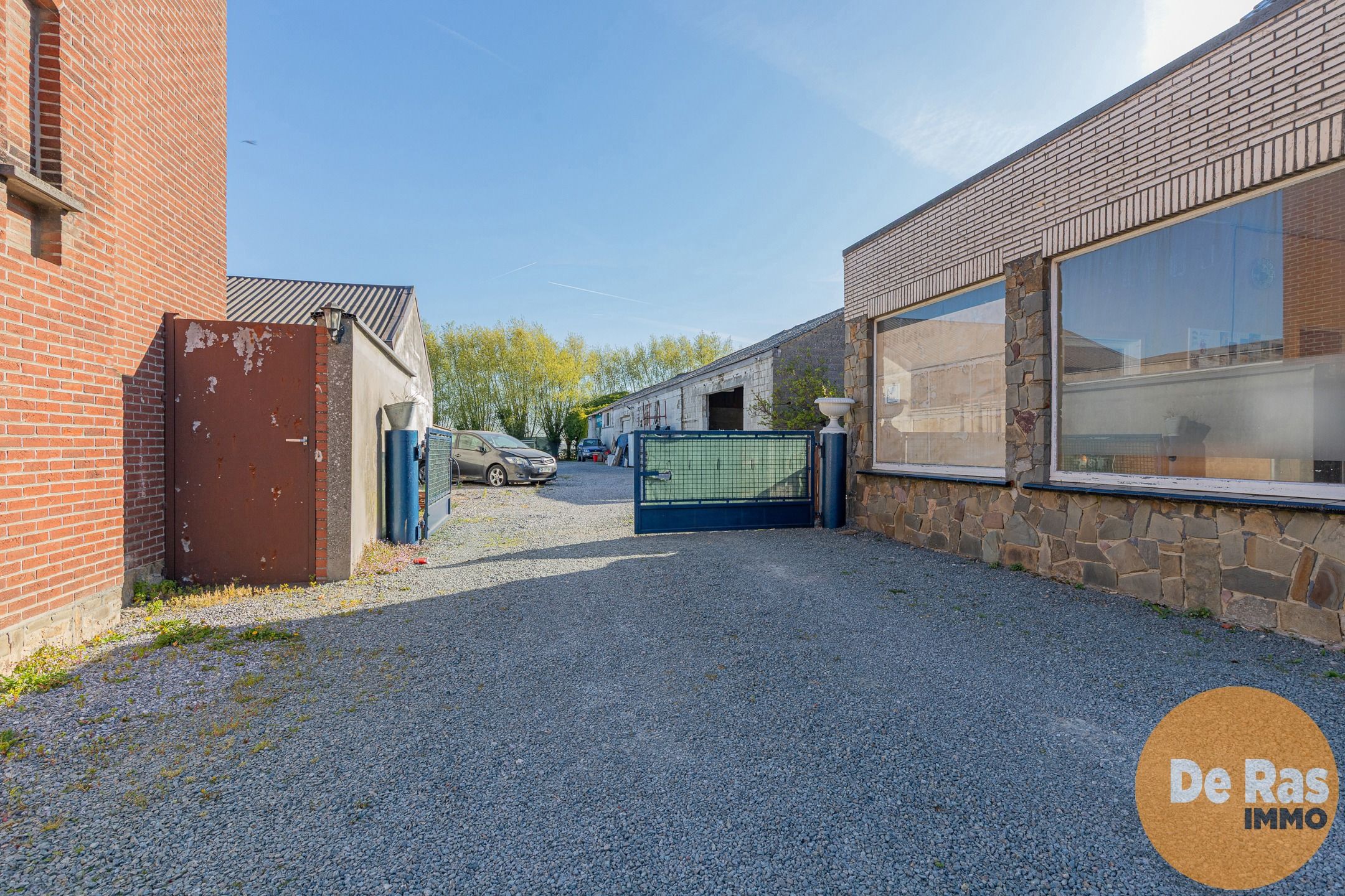 BURST - Solide woning met vergunde loods (400m²) foto 23