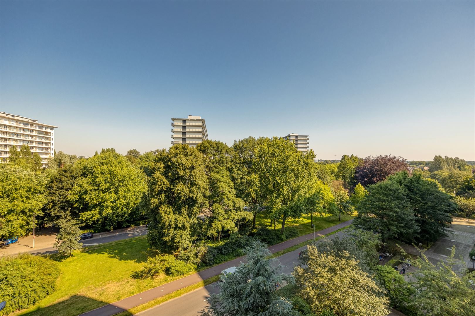 Luxueus appartement met 3 slaapkamers en 2 terrassen foto 9