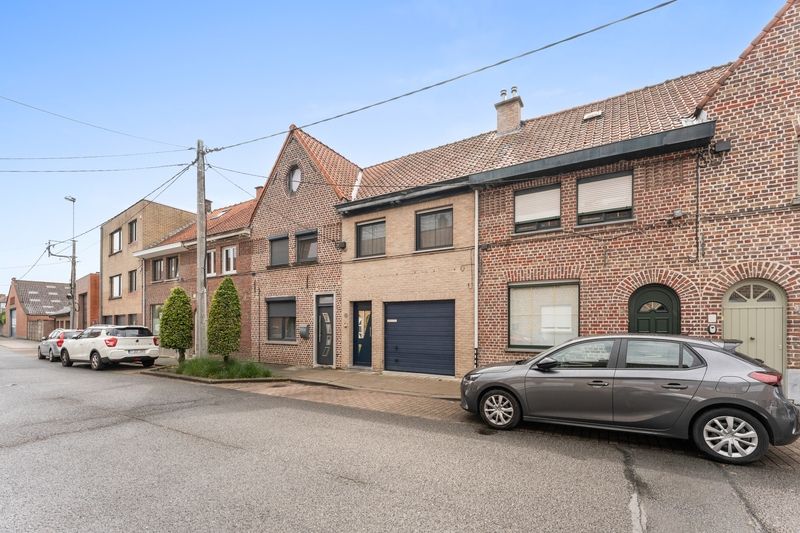 Roeselare : Instapklare, gerenoveerde rijwoning in hartje Roeselare! foto 17