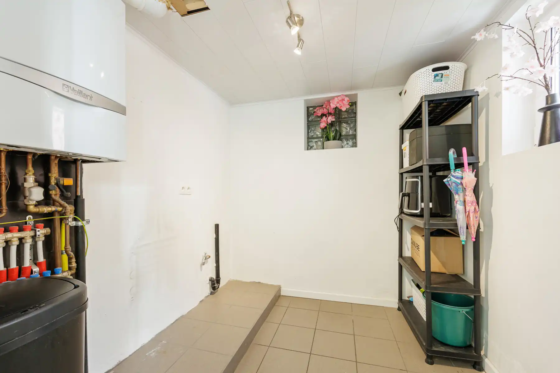 Recent gerenoveerde woning met 2 slpks nabij het centrum foto 12