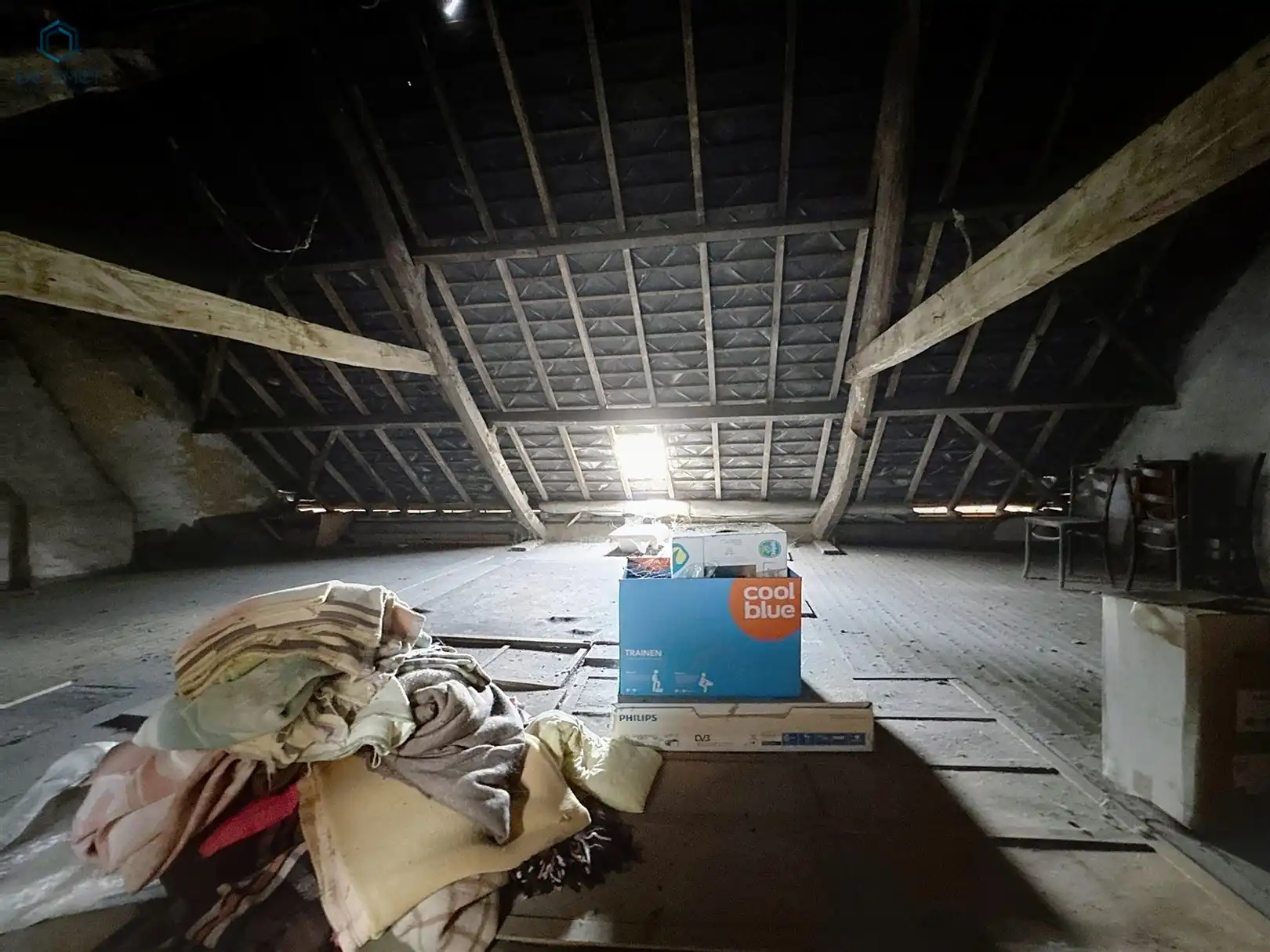 Te renoveren woning met 4 slpks, garage & prachtige tuin vlak aan station Lierde foto 25