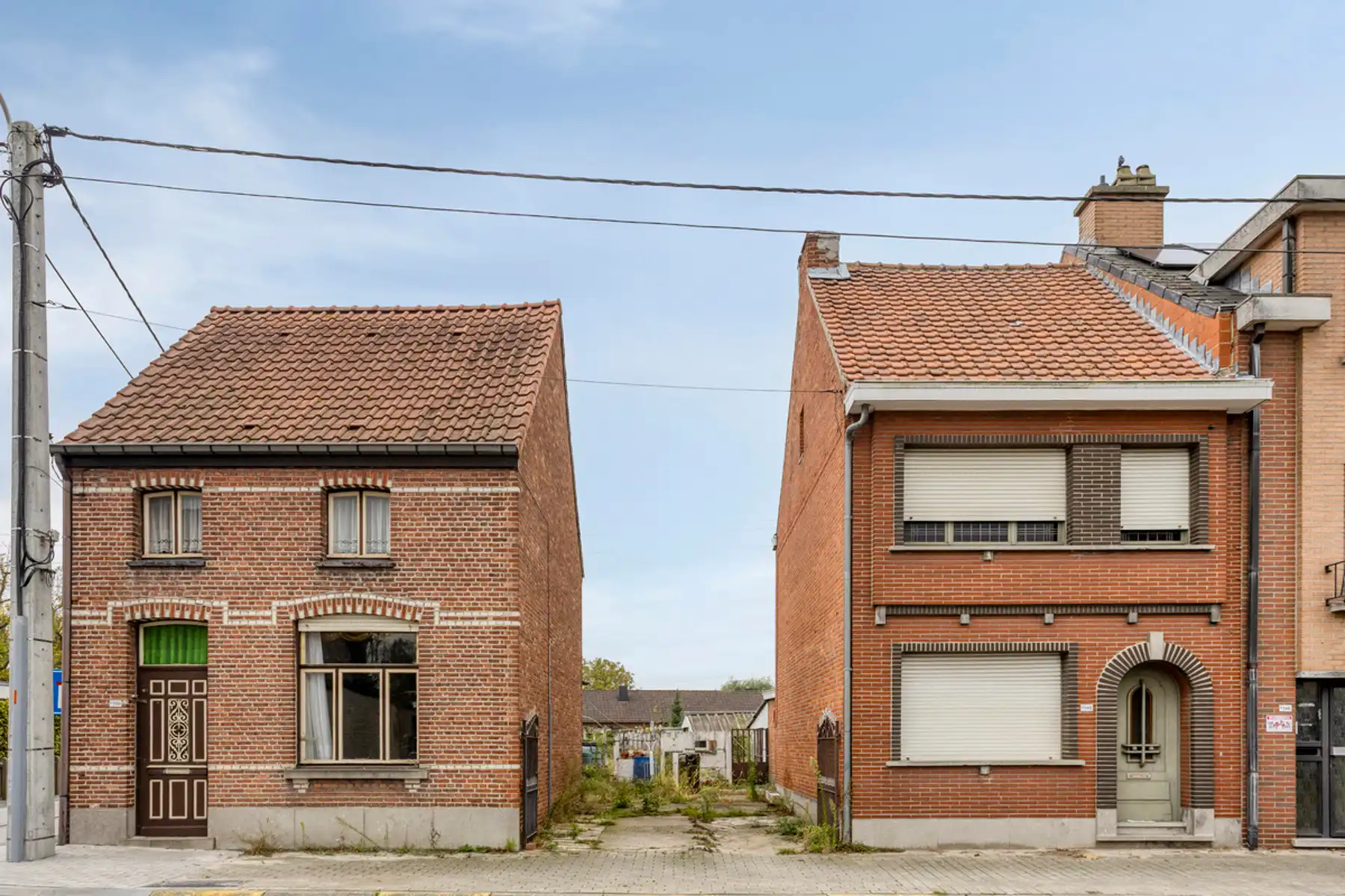 Hoofdfoto van de publicatie: Te renoveren halfopen bebouwing met zuidwestgerichte tuin