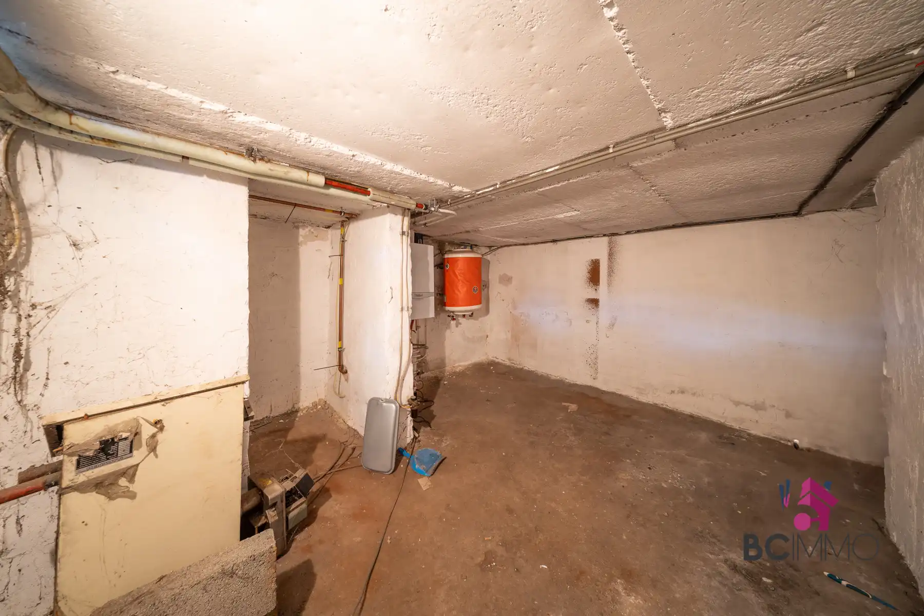 Halfopen woning in groene woonwijk  foto 17