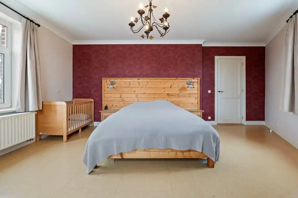 CHARMANTE GEZINSWONING MET 2 SLKS + MOGELIJKHEID TOT 3 SLKS IN HET LANDELIJKE GINGELOM foto 24