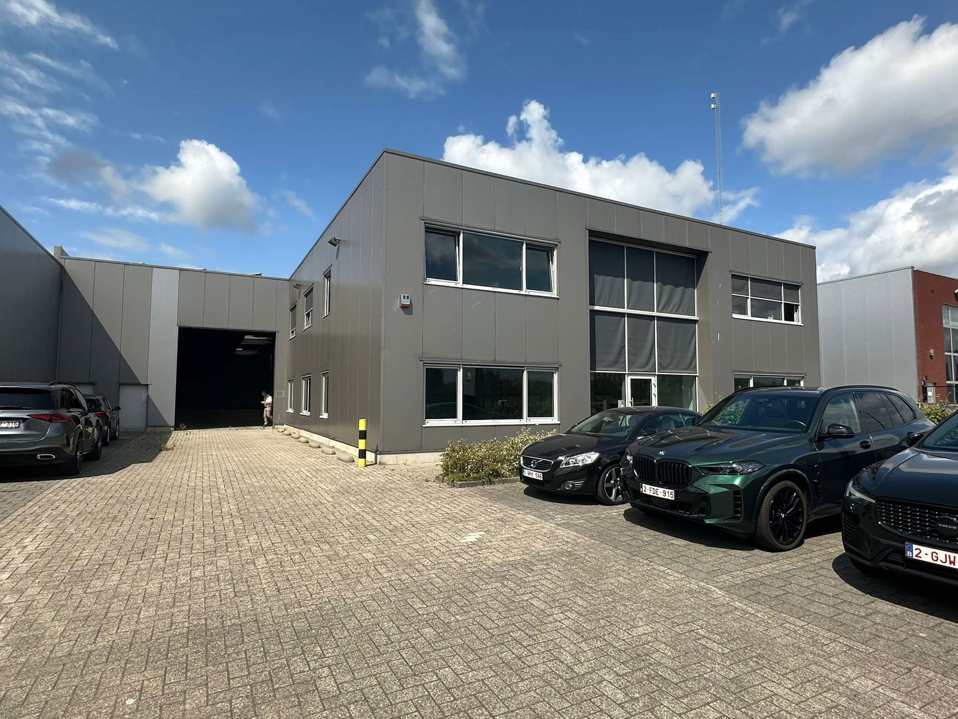 ()=>{if(producerUpdateValueVersion(node),producerAccessed(node),node.value===ERRORED)throw node.error;return node.value} Neerlandweg 24A - 2610 Antwerpen