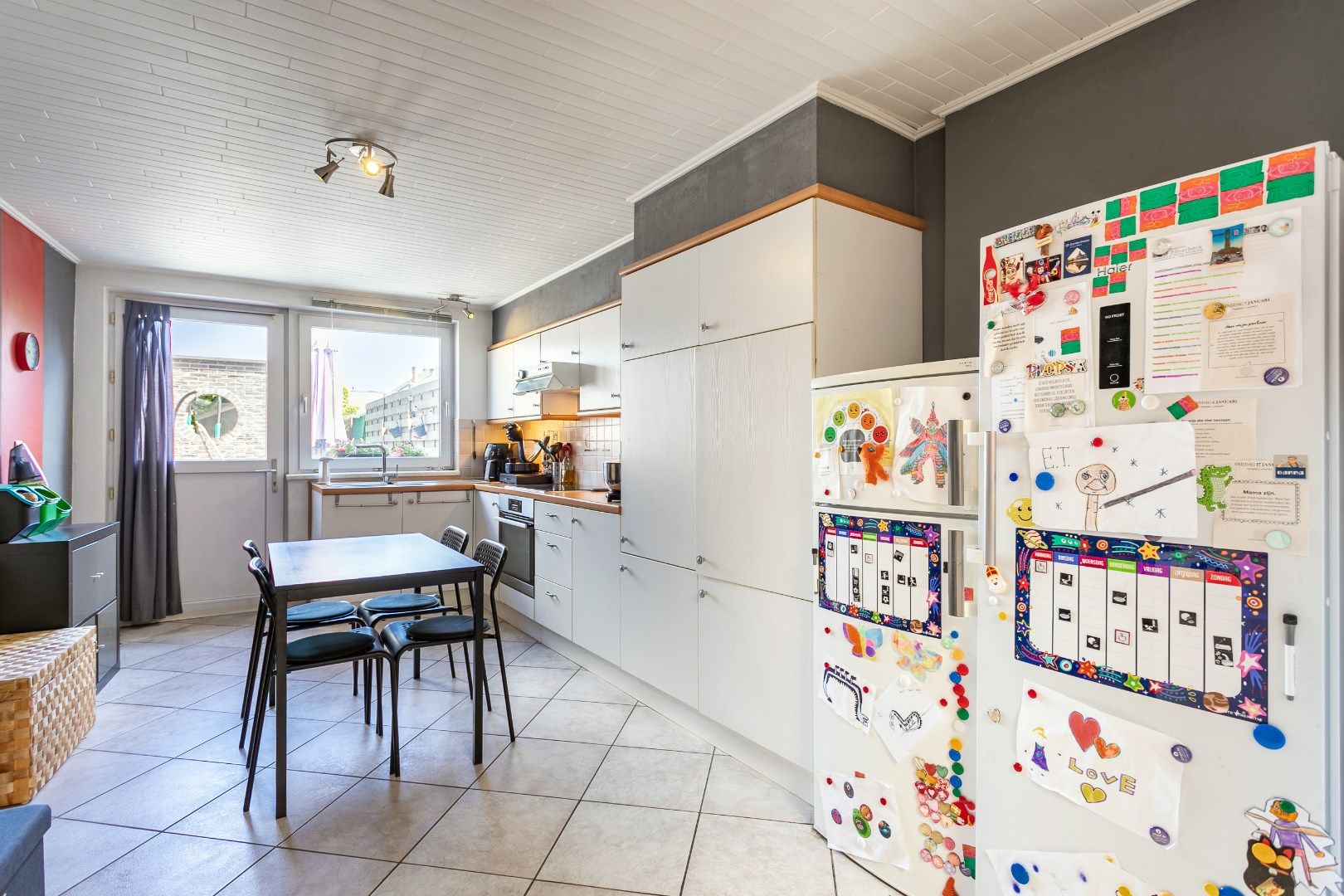 Instapklare woning met 3 slaapkamers, bureau en tuin in Halle foto 8
