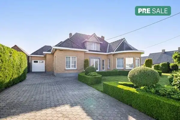 Villa te koop Dadizeelsestraat 117 - 8890 Moorslede