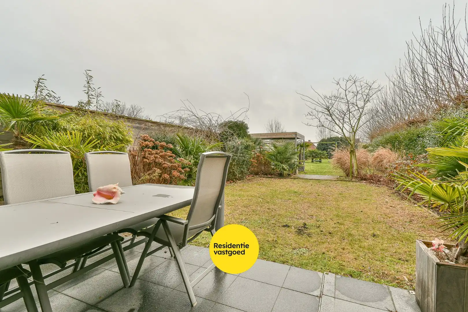 Bel-étagewoning met ruimte tuin te huur in Zandvoorde  foto 16