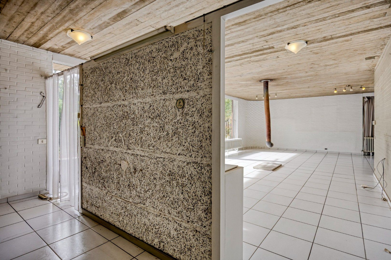 Gunstig gelegen te renoveren woning op mooi perceel van 16a07ca ! foto 9