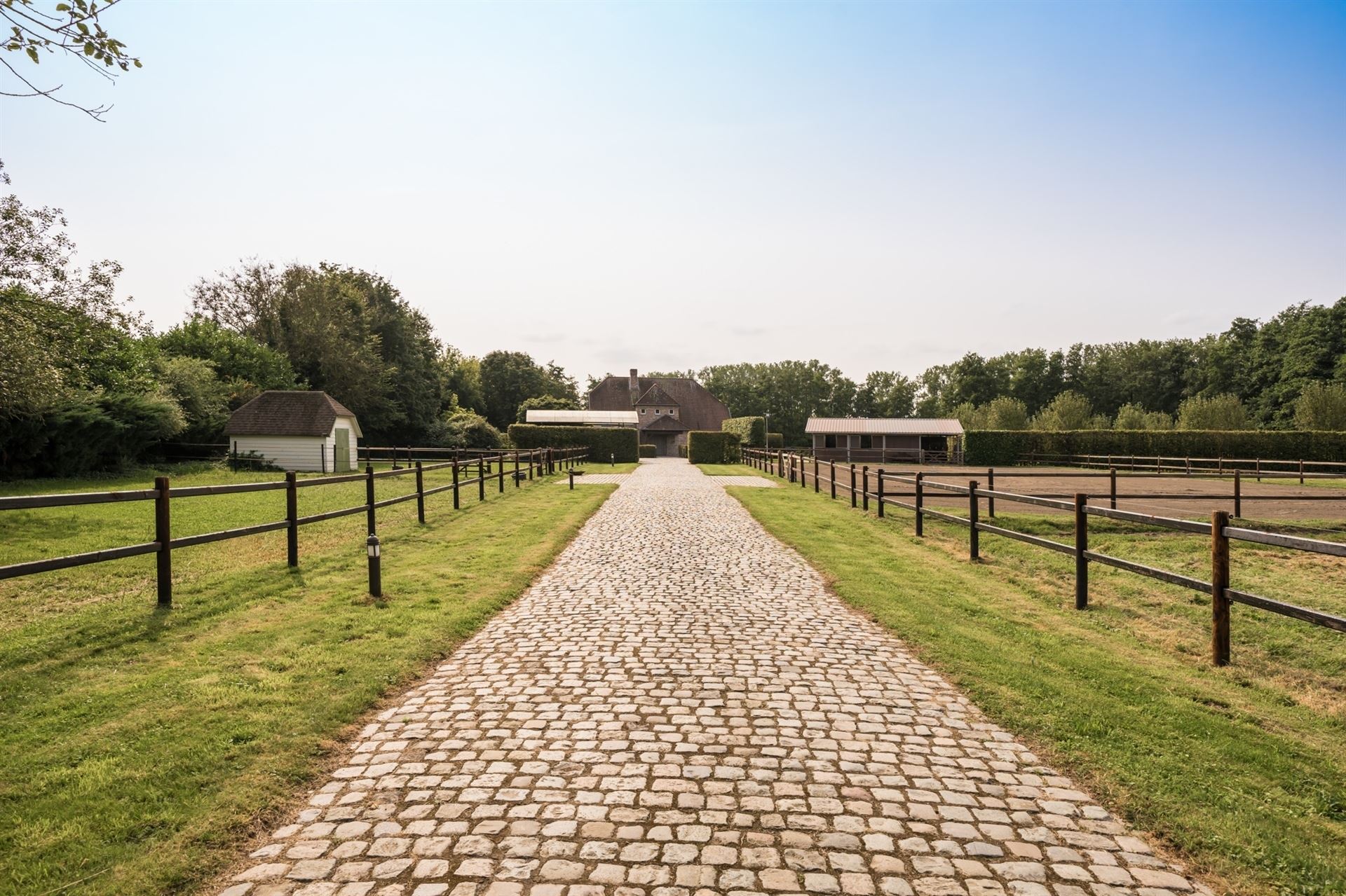 Uitzonderlijk en uniek pand in een paradijselijke omgeving waar luxe en natuur samenkomen foto 21