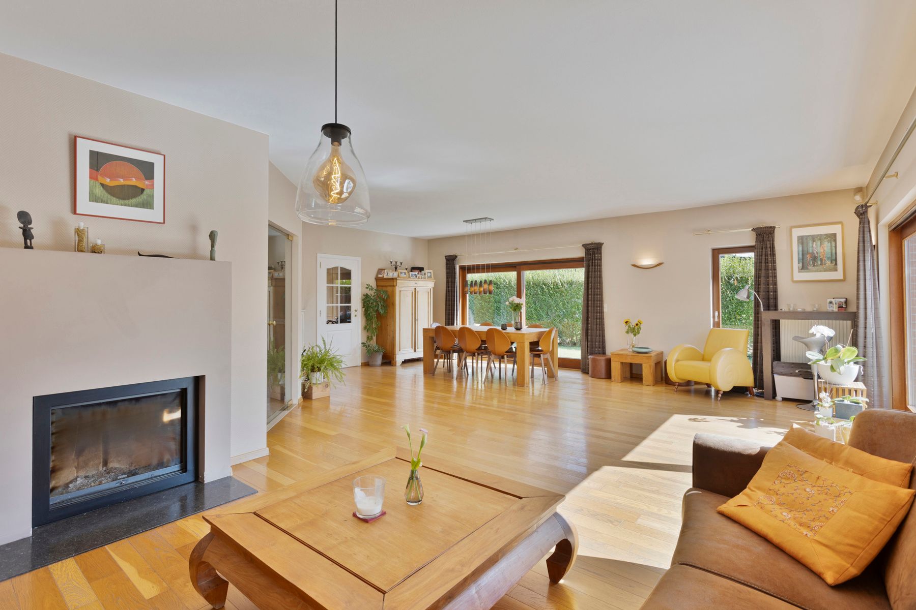 Instapklare villa gelegen op een toplocatie in Dilbeek! foto 10