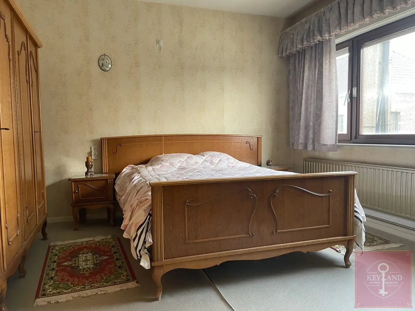 Te renoveren woning waar men het beste van 2 werelden vindt op 1,4 ha! foto 8