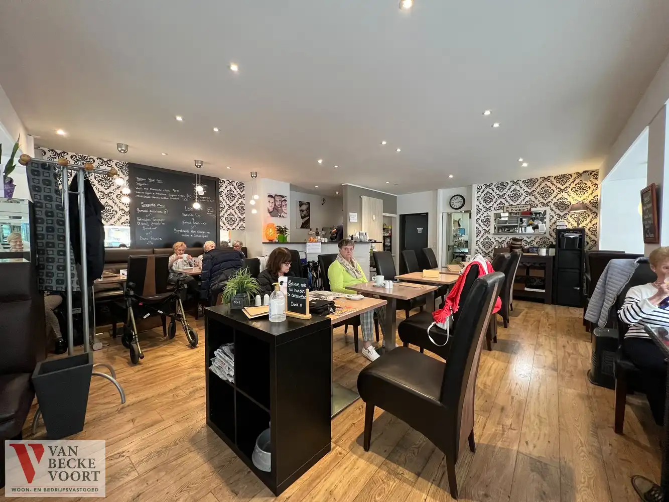 Brasserie "Leon Spilliaert" met nieuw overdekt terras foto 8