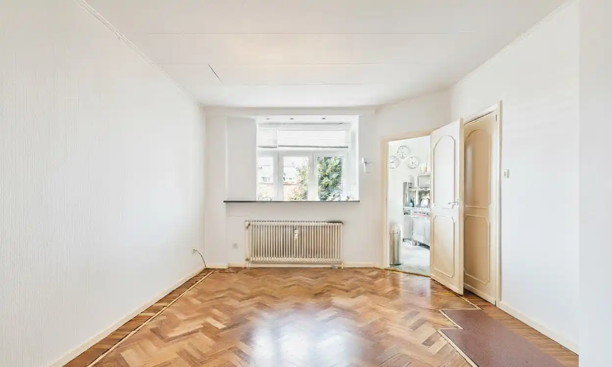 Bovenste Verdieping met Terrassen en Parking foto 4