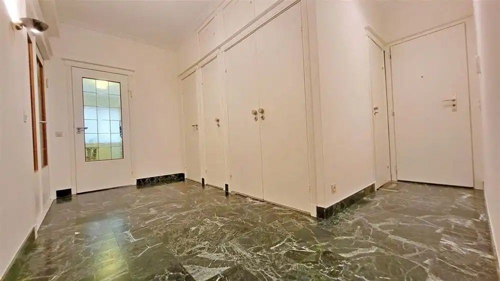 Ruim 4 slpkr- appartement + terras | Haringrodewijk  foto 2