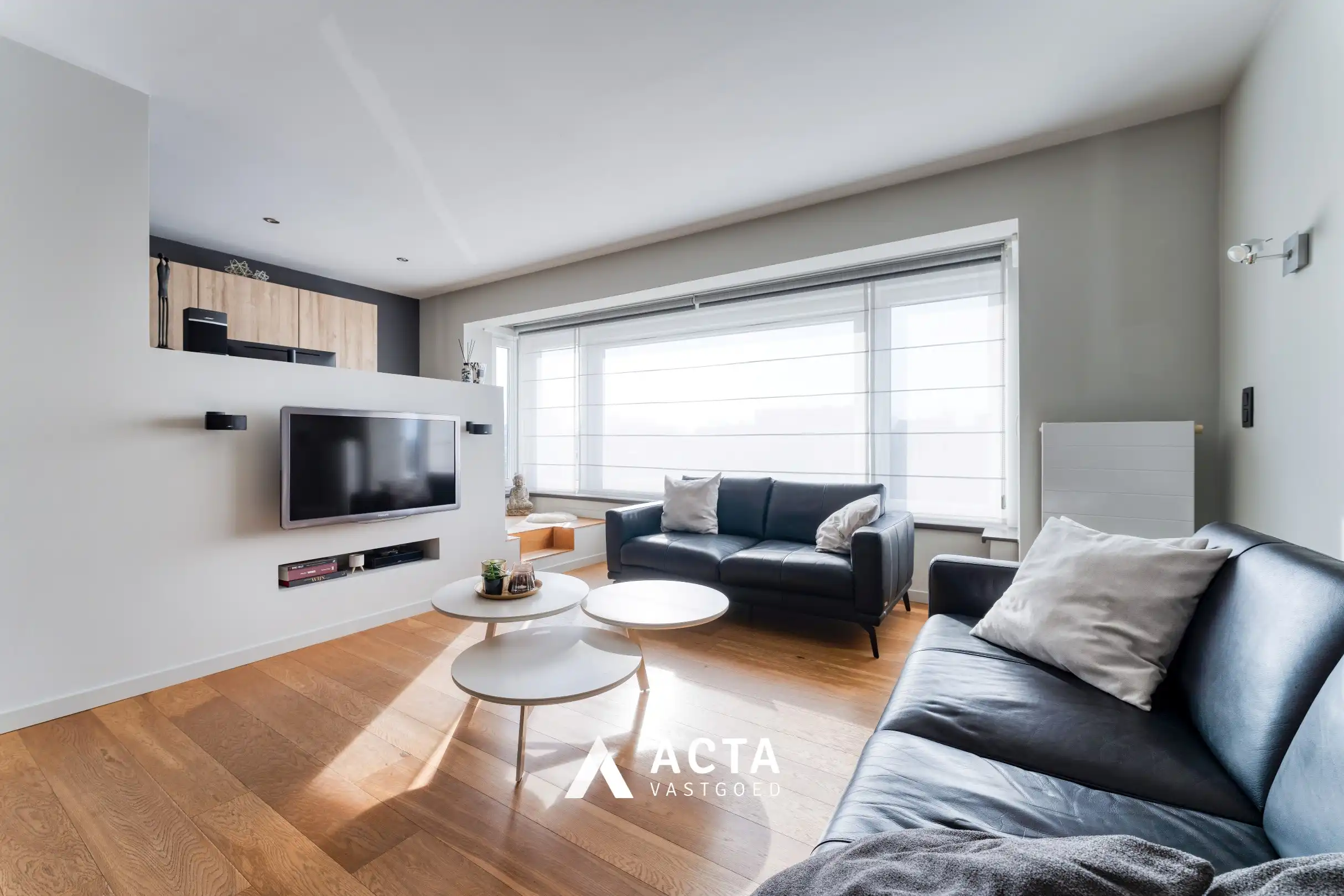 Instapklare bel-etage met 3 slaapkamers en garage foto 2