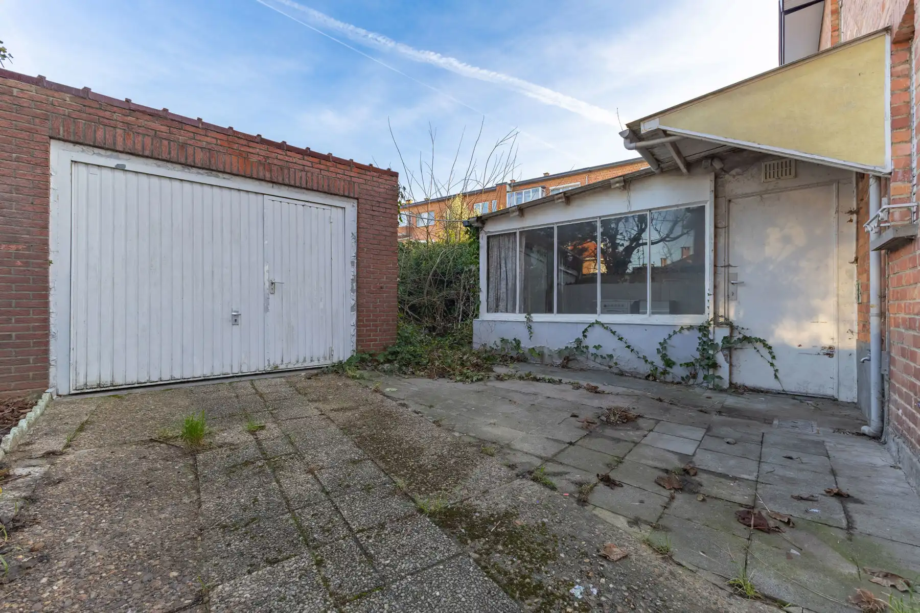 WACHTLIJST - LISTE D'ATTENTE Te renoveren woning met 3 slaapkamers en garage foto 23