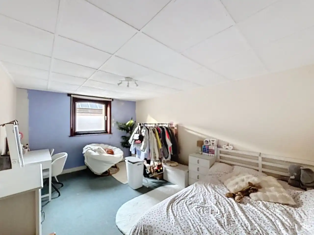 Charmante rijwoning met grote tuin en garage inhuis foto 17