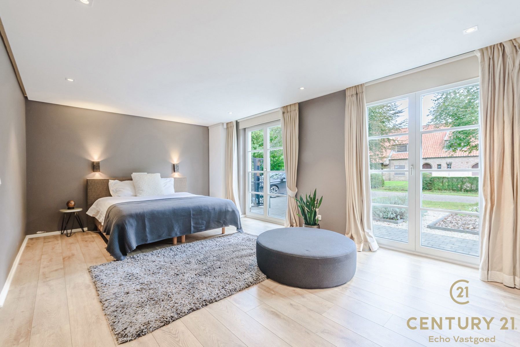 Tijdloze, instapklare villa met 5 slpk en 3 badk op ca1521m² foto 16