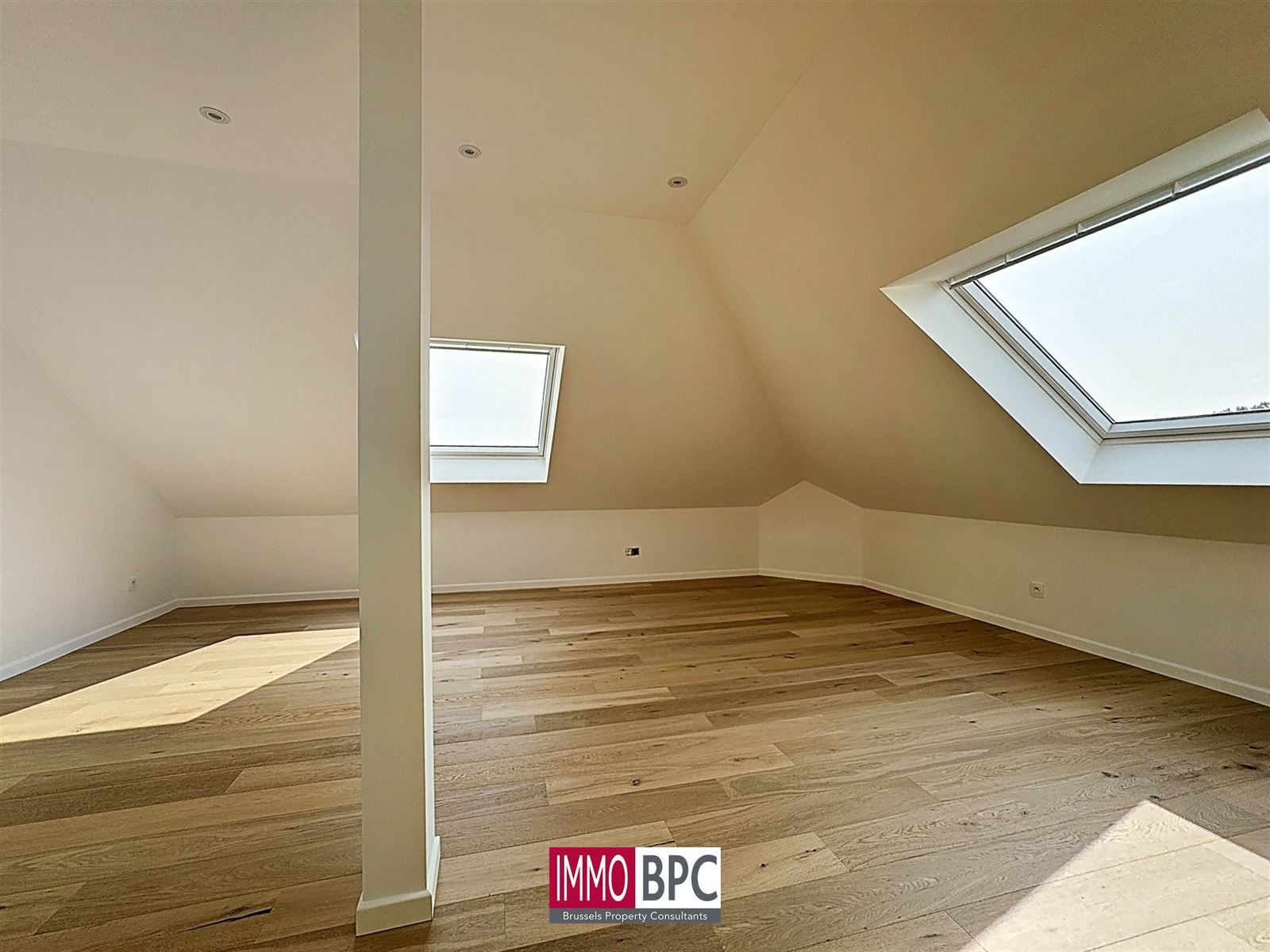 Prachtige nieuwbouwwoning in Wemmel – driegevel met zonnige tuin, hoogwaardige afwerking en extra’s! foto 30