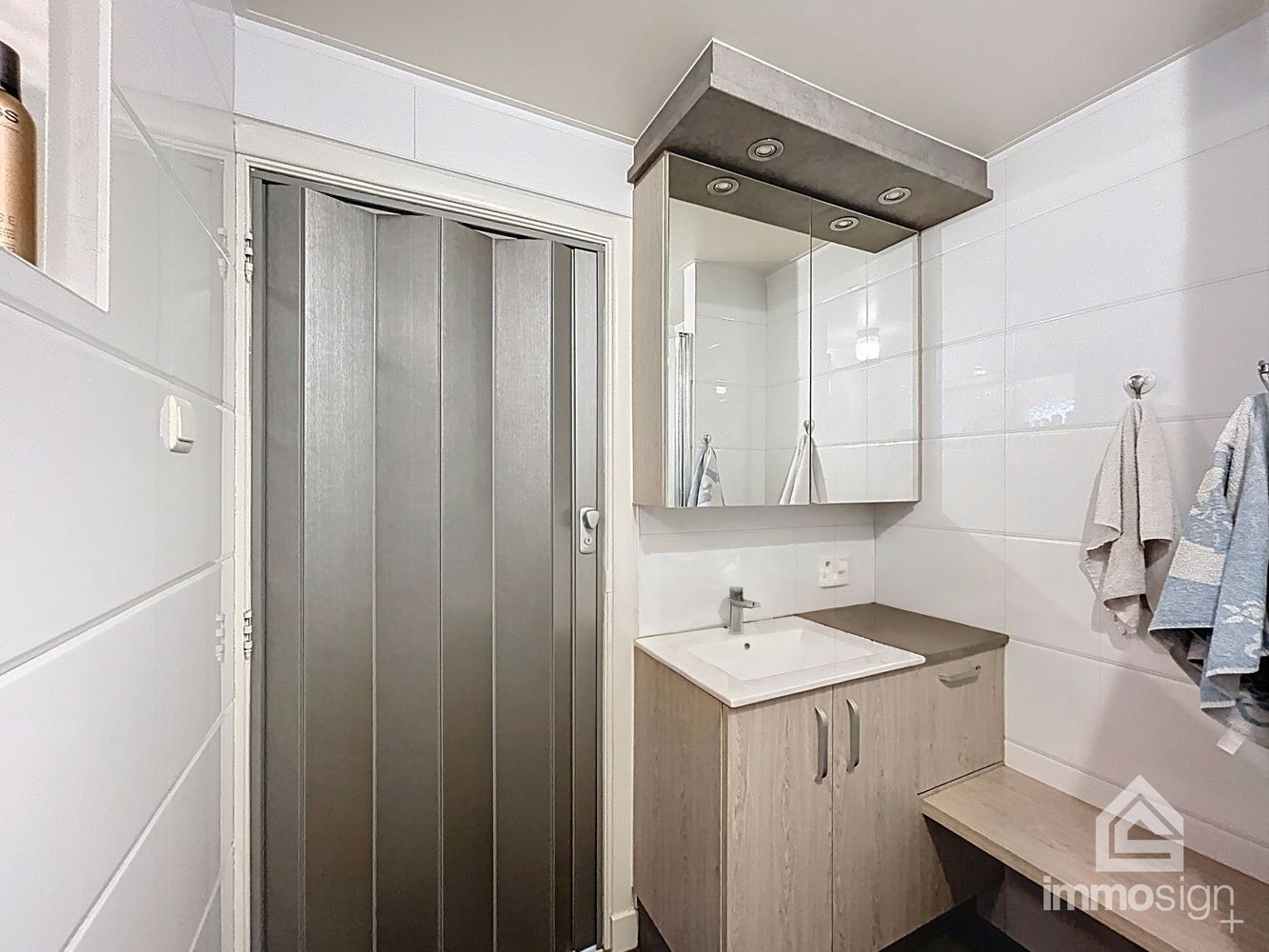 Charmante renovatiehoeve in het landelijke Hamont! foto 13