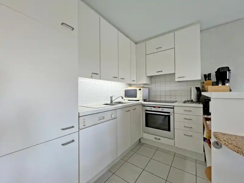 ZONNIG DUPLEX-APPARTEMENT MET RUIM TERRAS EN 3 SLAAPKAMERS + 1 SLAAPHOEK foto 12
