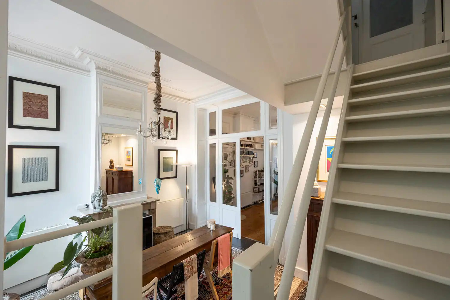 Prachtige gerenoveerde herenwoning van 341 m² in hartje Antwerpen met tal van mogelijkheden: combi wonen/werken of gedeeltelijke verhuurmogelijkheden foto 12